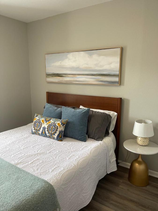 The Deannie Apt #6 - Simple And Homey 2Bd W/ Wifi ハミルトン  エクステリア 写真